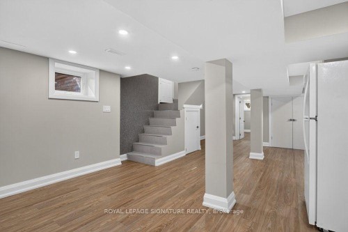 24 Glenshaw Crescent, Toronto, ON 