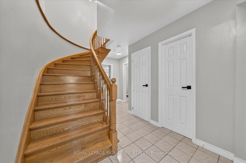 66 Martindale Crescent, Brampton, ON 
