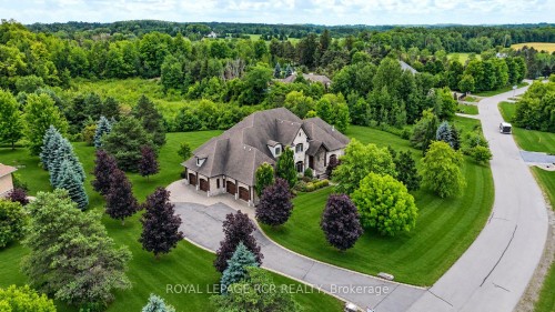 7 Proctor Avenue, Caledon, ON 