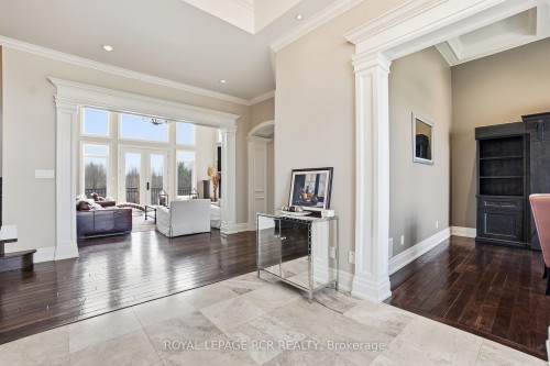 7 Proctor Avenue, Caledon, ON 