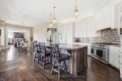 7 Proctor Avenue, Caledon, ON 