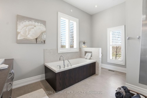 7 Proctor Avenue, Caledon, ON 