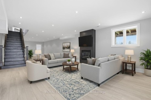 7 Proctor Avenue, Caledon, ON 