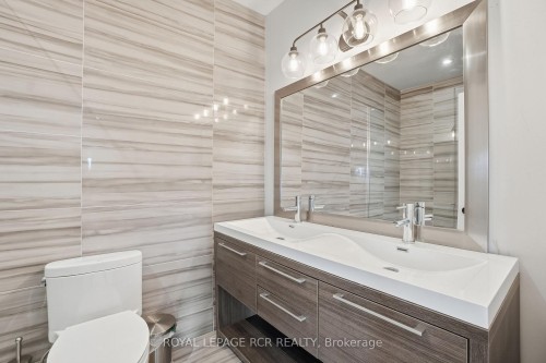 7 Proctor Avenue, Caledon, ON 