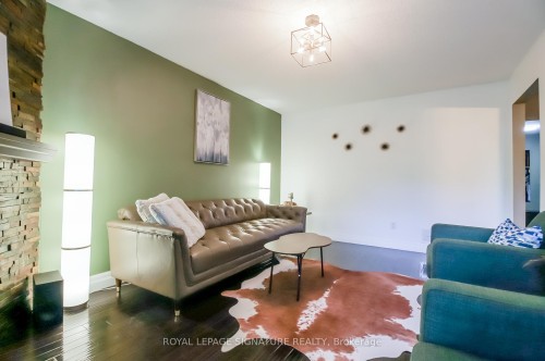 4 Upland Drive, Whitby, ON 
