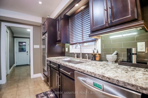 4 Upland Drive, Whitby, ON 