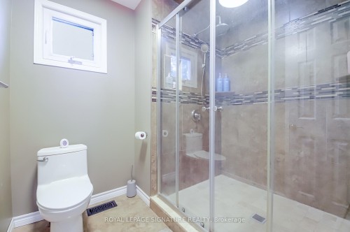 4 Upland Drive, Whitby, ON 