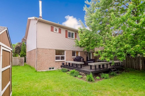 4 Upland Drive, Whitby, ON 