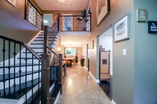 4 Upland Drive, Whitby, ON 