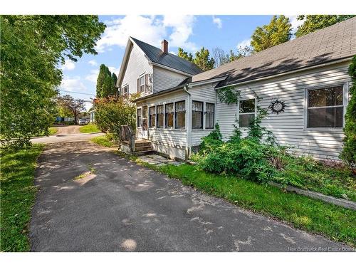 19 Academy St, Hillsborough, NB 