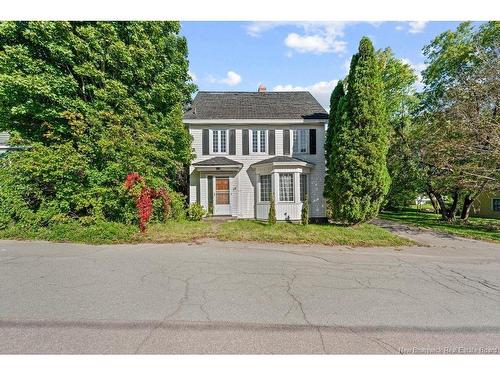19 Academy St, Hillsborough, NB 
