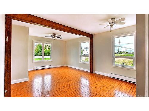 275 Rue Acadie, Grande-Anse, NB 
