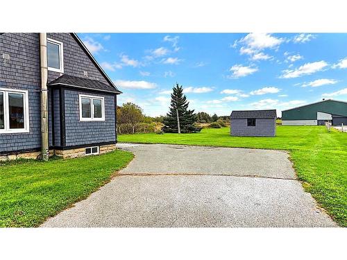 275 Rue Acadie, Grande-Anse, NB 