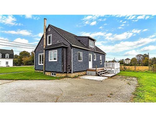 275 Rue Acadie, Grande-Anse, NB 