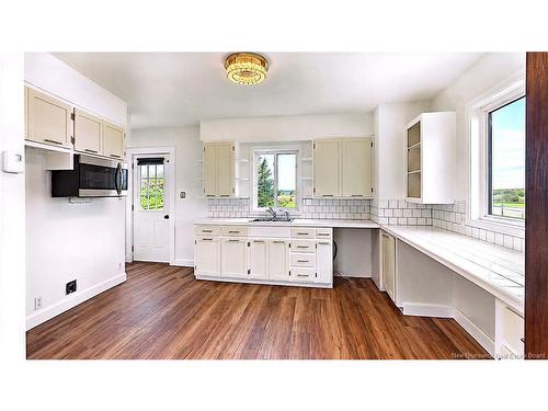 275 Rue Acadie, Grande-Anse, NB 