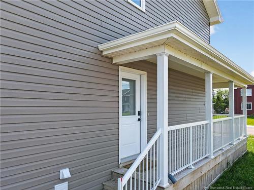 218 Falcon Dr, Moncton, NB 