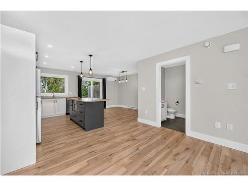 28 De La Colline St, Dieppe, NB 