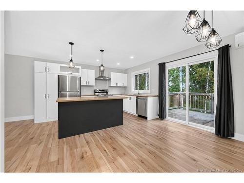 28 De La Colline St, Dieppe, NB 