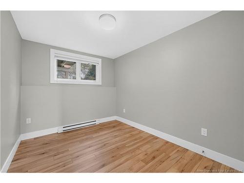28 De La Colline St, Dieppe, NB 