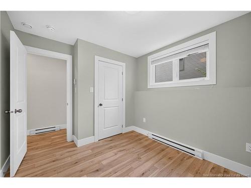 28 De La Colline St, Dieppe, NB 
