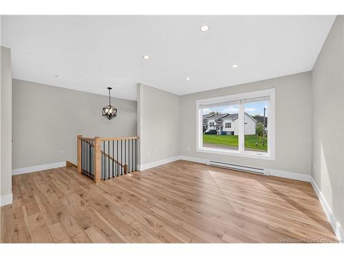 28 De La Colline St, Dieppe, NB 