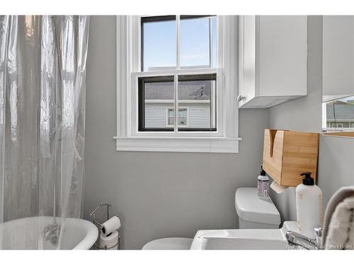 73 Weldon St, Moncton, NB 