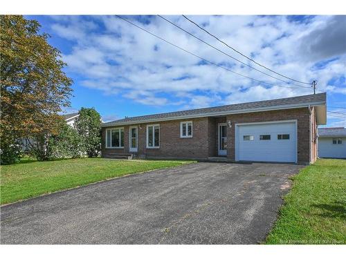 140 Des Saules St, Shippagan, NB 