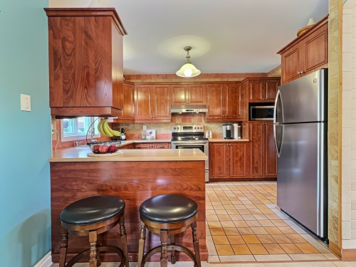 Kitchen - 9 Rue Maude, Saint-Placide, QC 