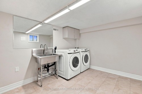 11 Brook Tree Crescent, Toronto, ON 