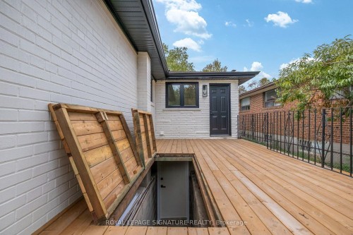 11 Brook Tree Crescent, Toronto, ON 