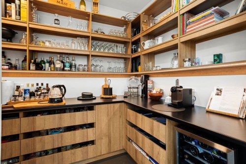 Autre - 10 Av. D'Anjou, Estérel, QC 