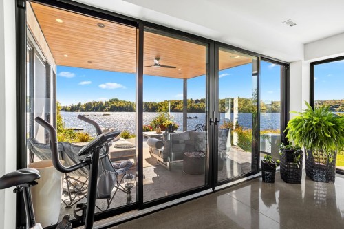 Chambre à coucher principale - 10 Av. D'Anjou, Estérel, QC 