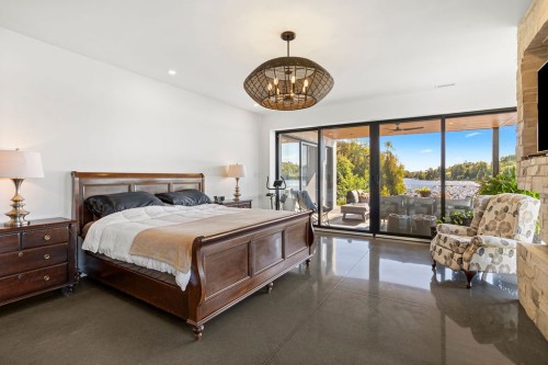 Chambre à coucher principale - 10 Av. D'Anjou, Estérel, QC 