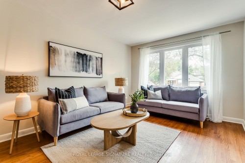 32 Wigan Crescent, Toronto, ON 