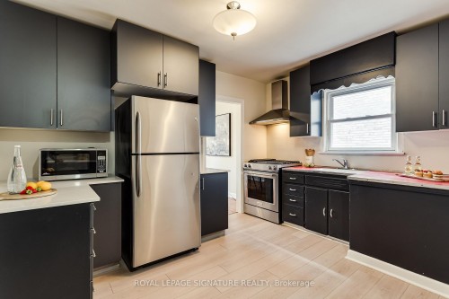 32 Wigan Crescent, Toronto, ON 