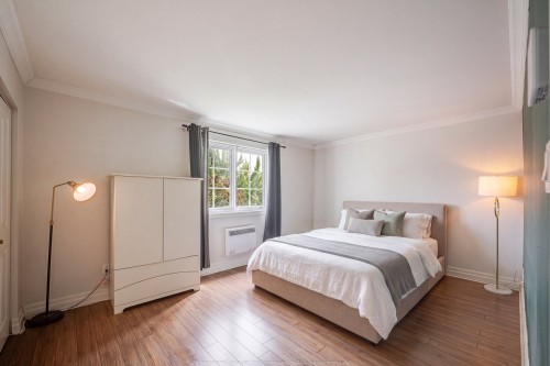 Chambre à coucher principale - 201-1240 Rue Conefroy, Longueuil (Le Vieux-Longueuil), QC 