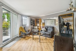 Salon - 