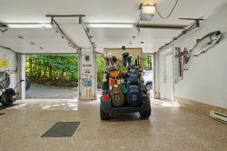 Garage - 