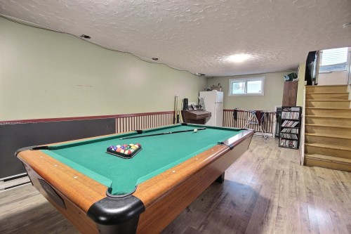 Salle familiale - 58 Av. Marcotte, Rouyn-Noranda, QC 
