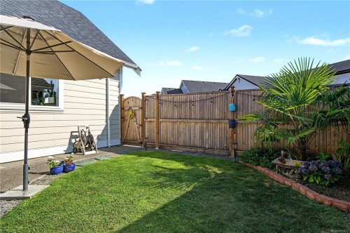 743 Briarwood Dr Sw, Parksville, BC 