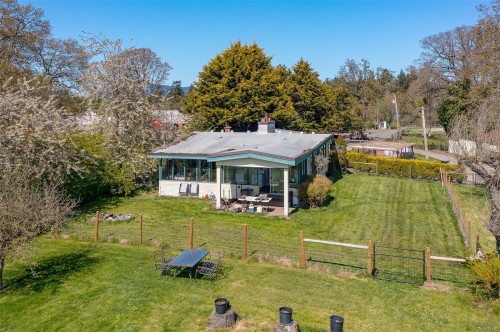 1899 John Rd, North Saanich, BC 