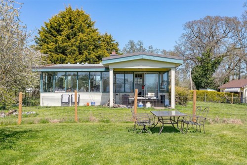 1899 John Rd, North Saanich, BC 