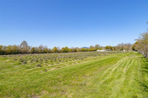 1899 John Rd, North Saanich, BC 