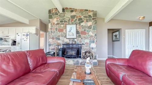 1899 John Rd, North Saanich, BC 