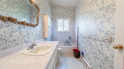 1899 John Rd, North Saanich, BC 