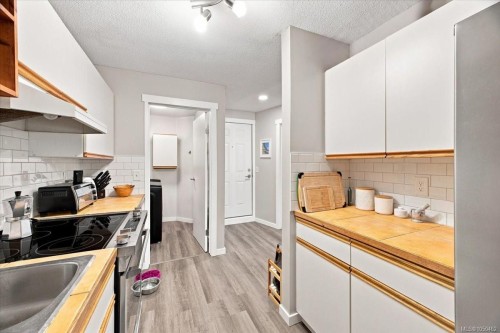 #305-3087 Barons Rd, Nanaimo, BC 