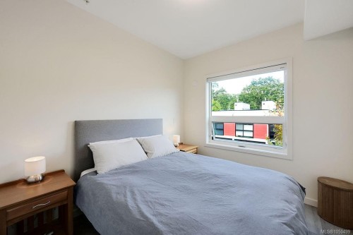 #504-610 Lampson St, Esquimalt, BC 