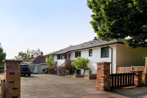 1481 Bay St, Victoria, BC 