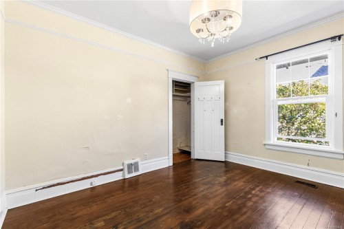 1360 Lang St, Victoria, BC 