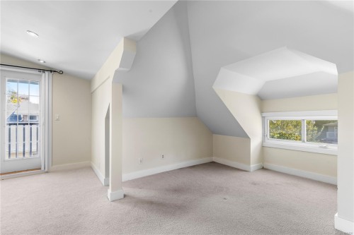 1360 Lang St, Victoria, BC 